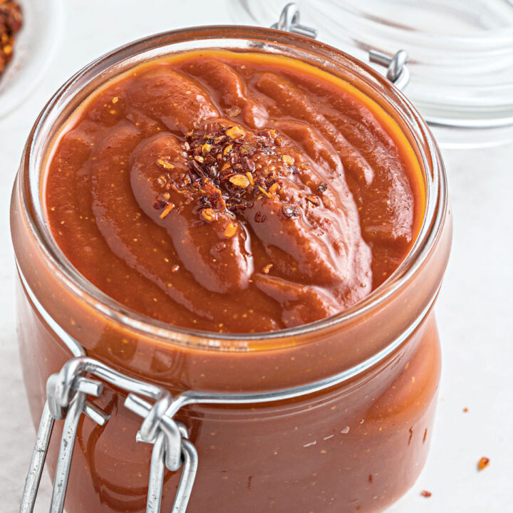 Skip the sugar, not the barbecue! This easy Sugar Free BBQ Sauce recipe is tangy, sweet and smoky, all without the extra carbs of traditional versions. It's perfect for chicken, pork and all your favorite barbecued meats!